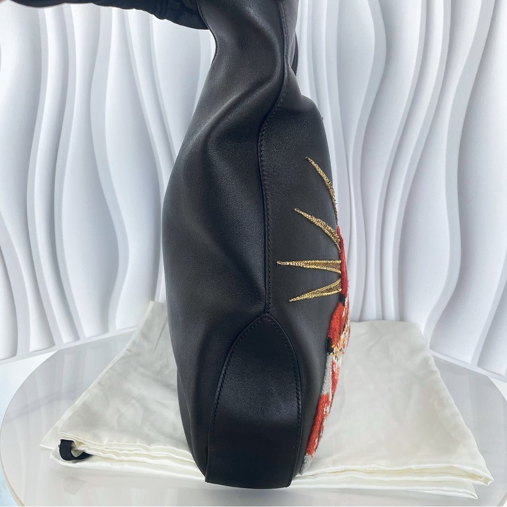 Gucci Black Leather Embroidered Dog Motif Hobo Bag - Picture 3 of 12